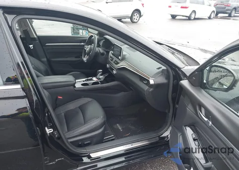 2021 Nissan Altima Platinum Intelligent Awd z USA, uszkodzony, nr VIN 1N4BL4FW0MN418799